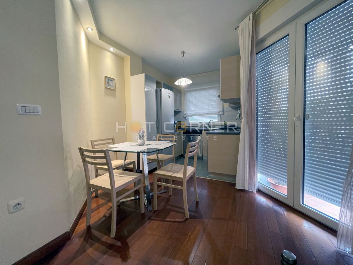 Appartamento Valdebek, Pula, 56m2