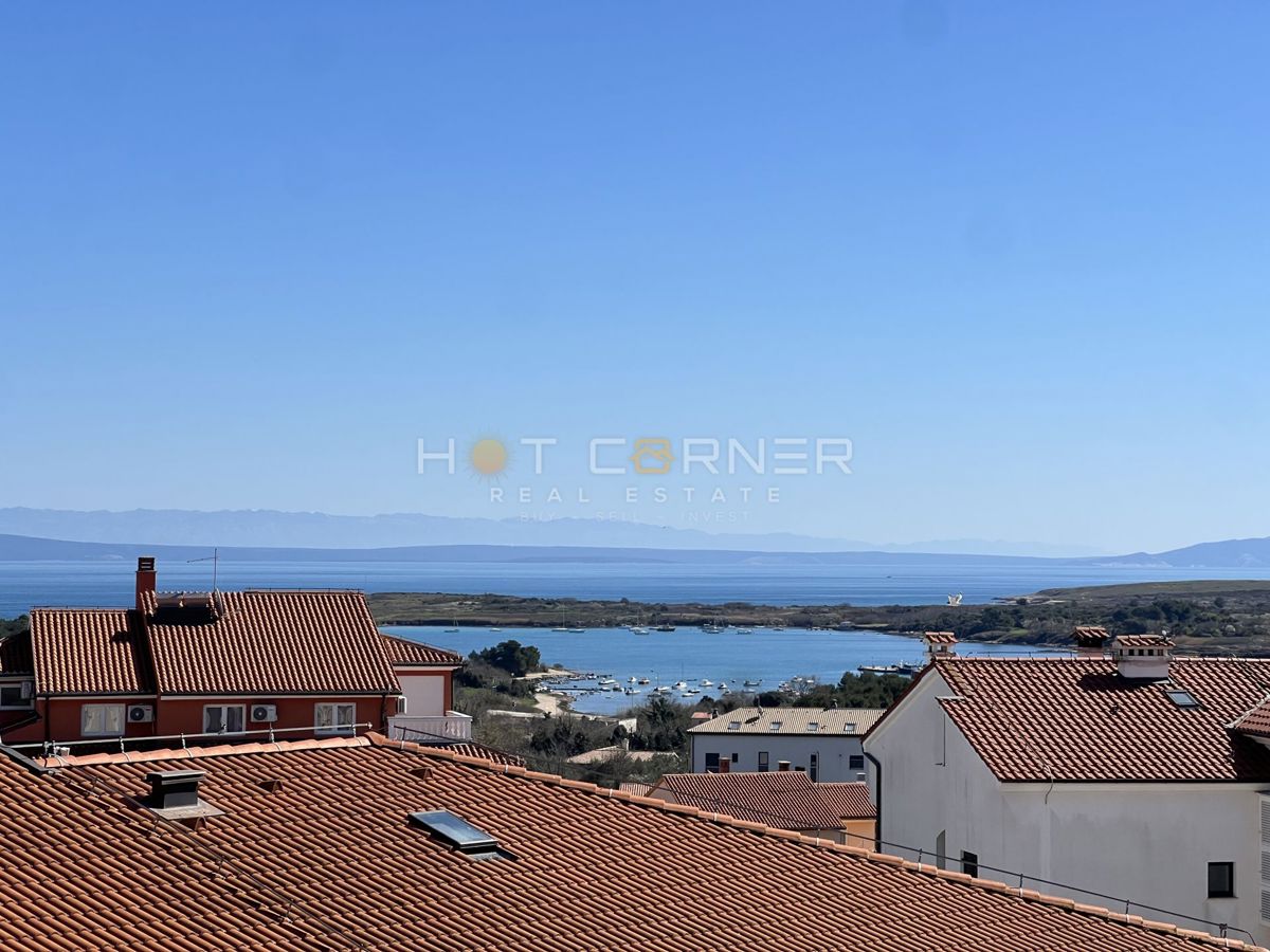 Appartamento di lusso, vista panoramica sul mare, terrazza sul tetto, garage