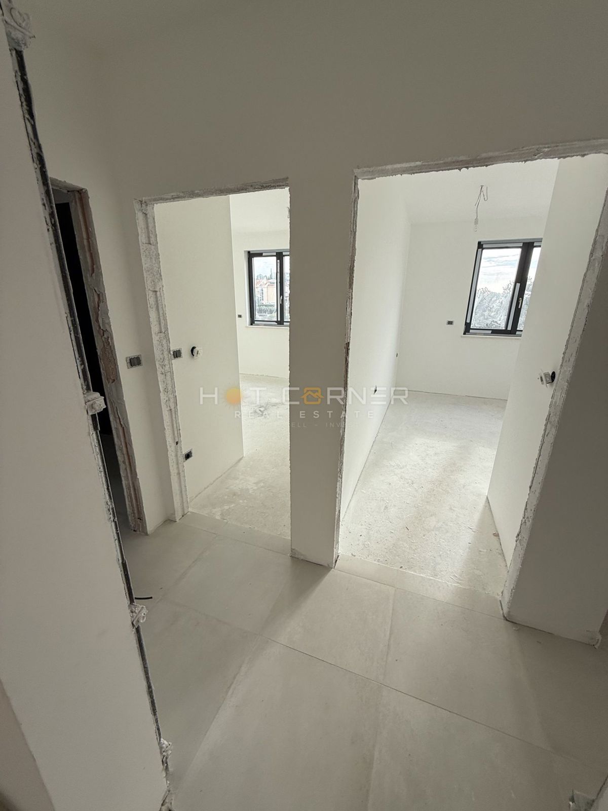 Posizione top, Pješčana Uvala, appartamento di lusso in una nuova costruzione con vista mare, a 400 m dalla spiaggia!