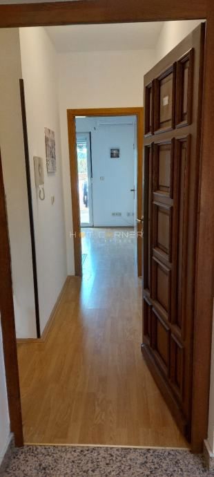 Occasione, Appartamento Pola – Štinjan, 2 Camere da Letto, 800m dal Mare, Abitabilità