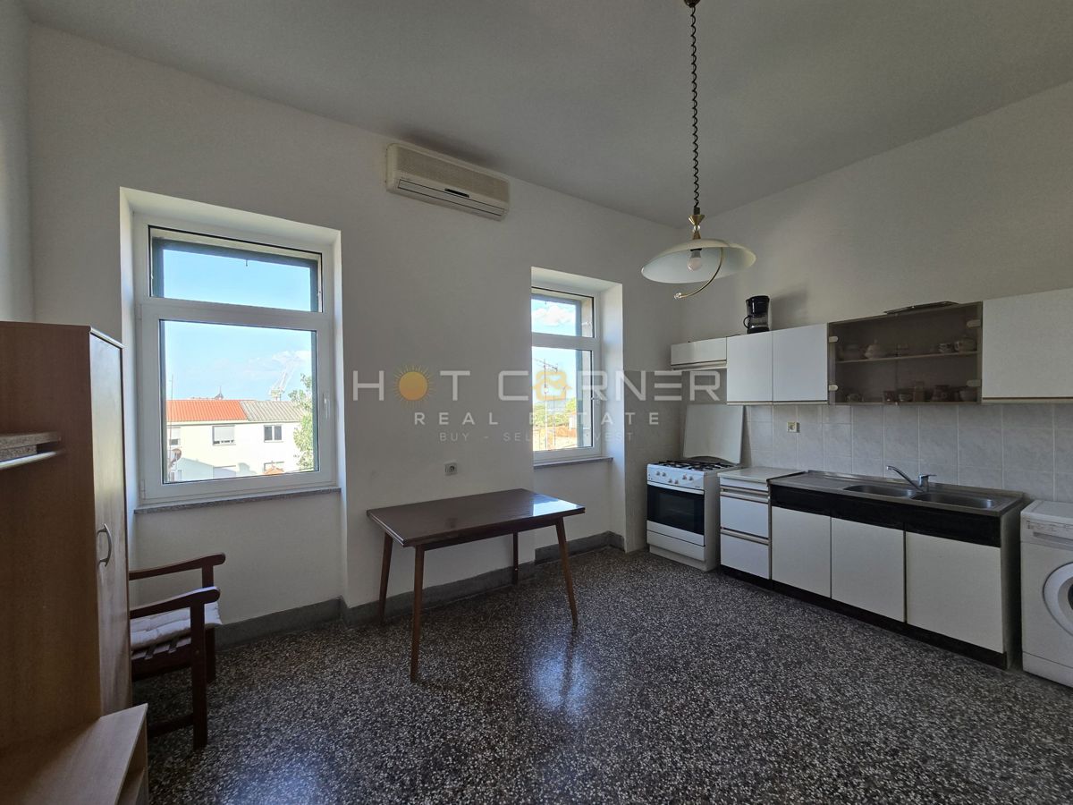 Appartamento Centar, Pula, 67m2