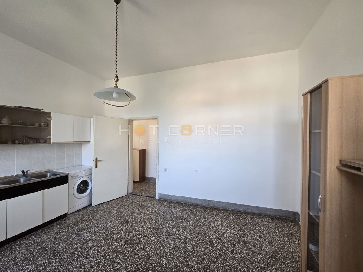 Appartamento Centar, Pula, 67m2