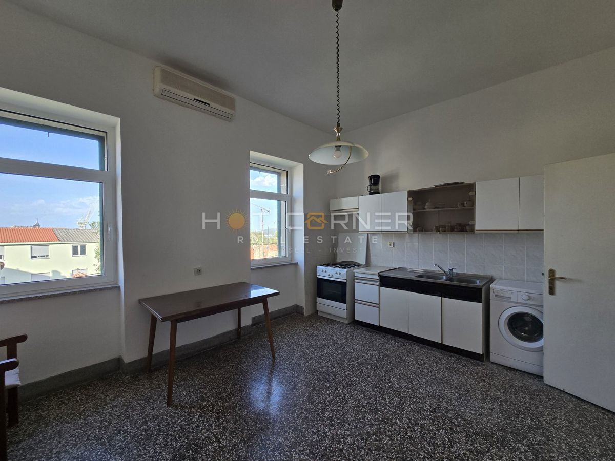 Appartamento Centar, Pula, 67m2