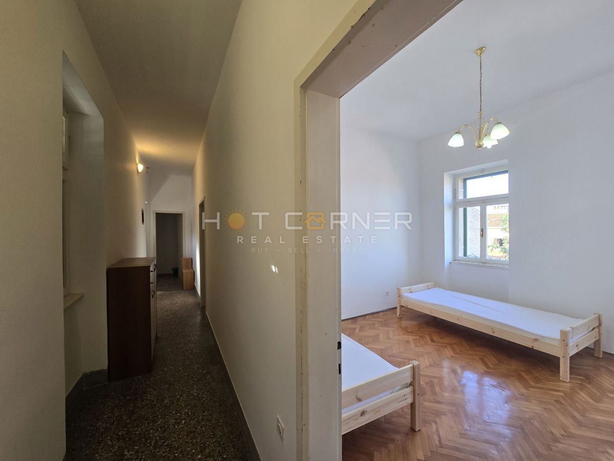 Appartamento Centar, Pula, 67m2