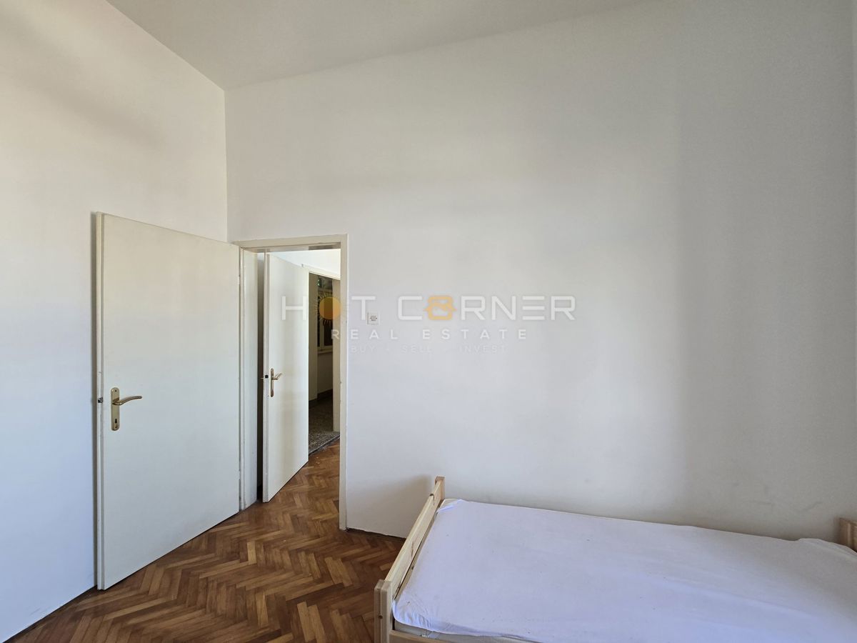 Appartamento Centar, Pula, 67m2