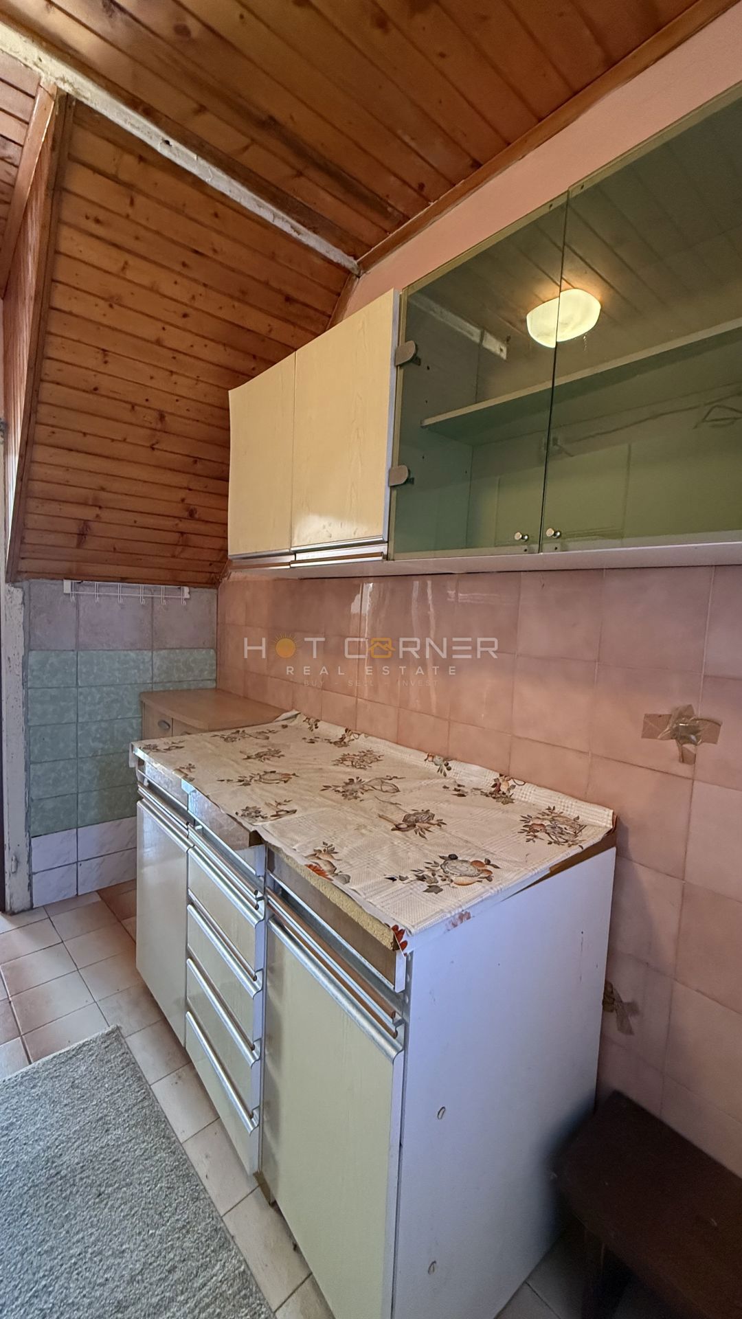 Casa in pietra istriana con terreno edificabile 