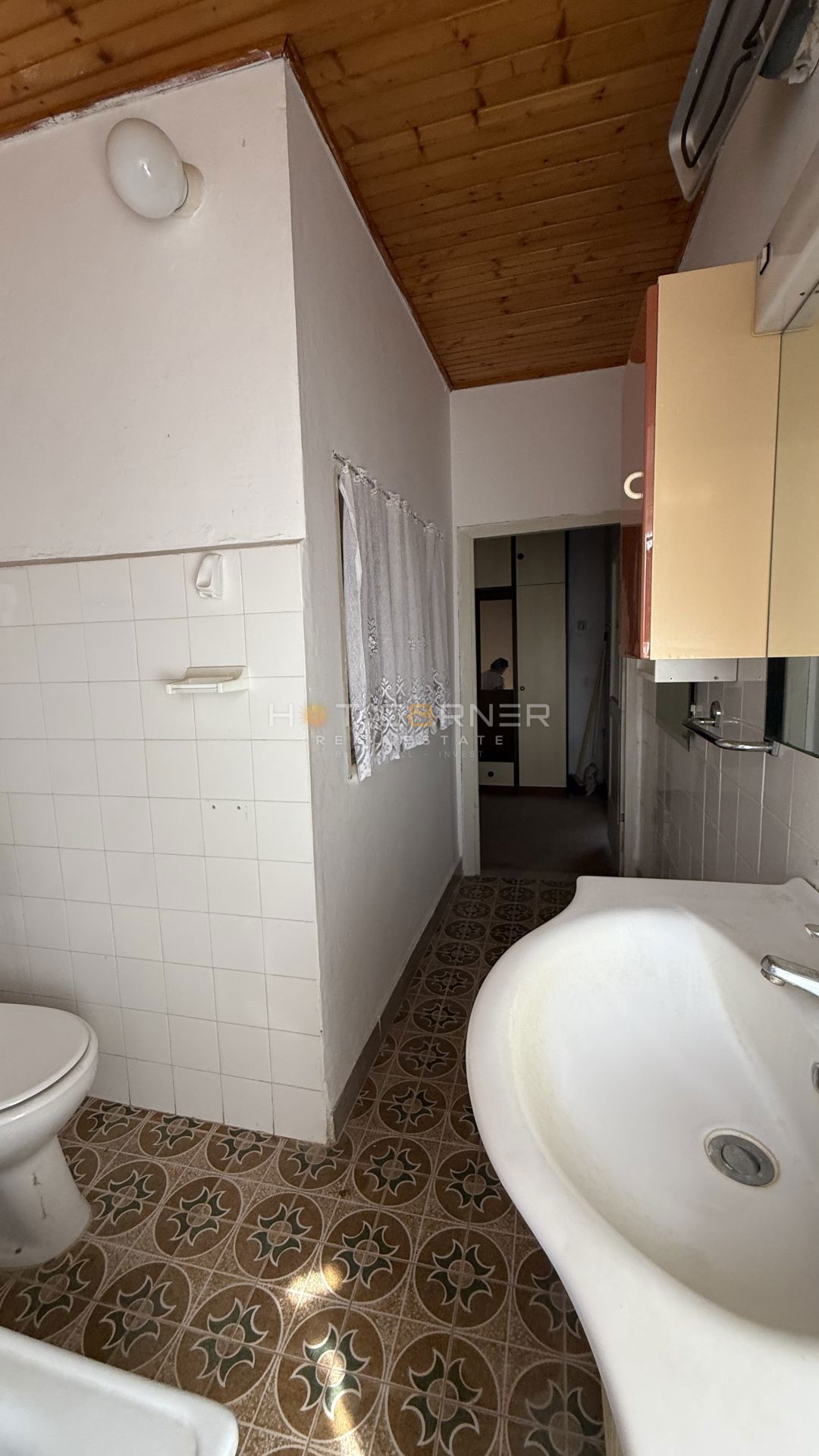 Casa in pietra istriana con terreno edificabile 