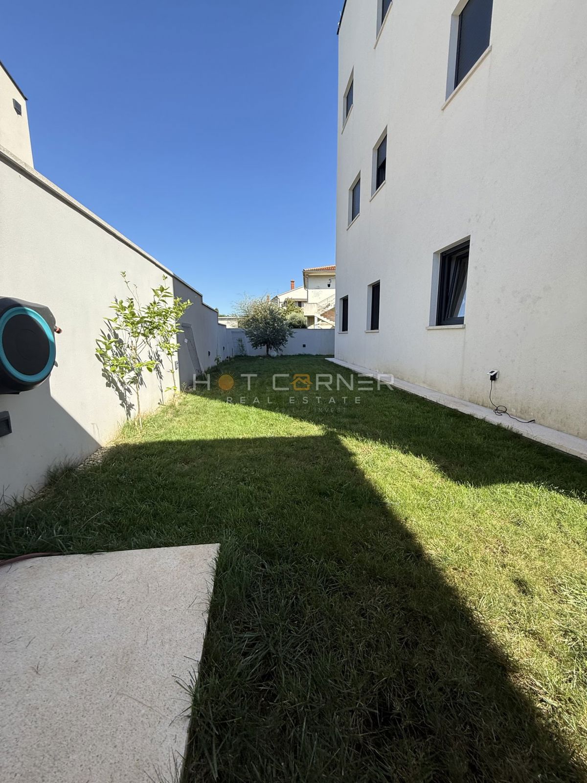 Pola, appartamento di lusso con piscina a 2 km dalla spiaggia