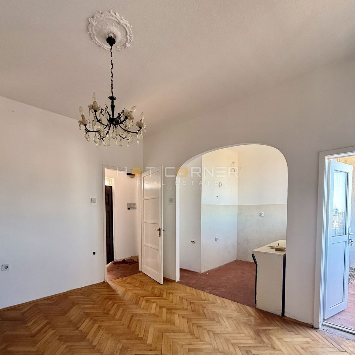 Appartamento con vista mare, ottimo prezzo!