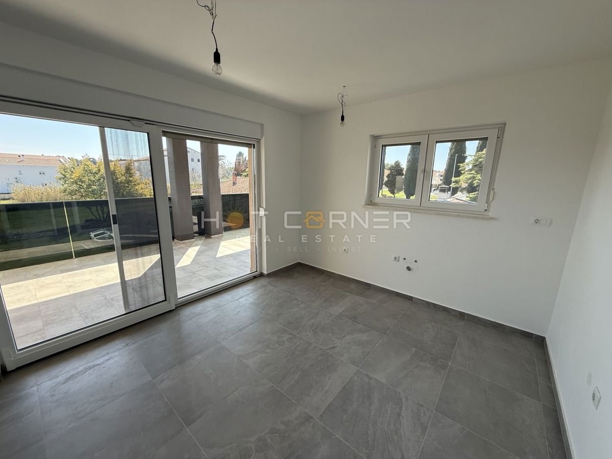 Fasana - 400 m dalla spiaggia | Appartamento di lusso con ampia terrazza di 30 m²