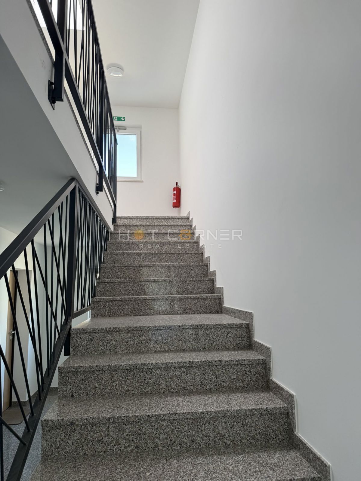 Fasana - 400 m dalla spiaggia | Appartamento di lusso con ampia terrazza di 30 m²