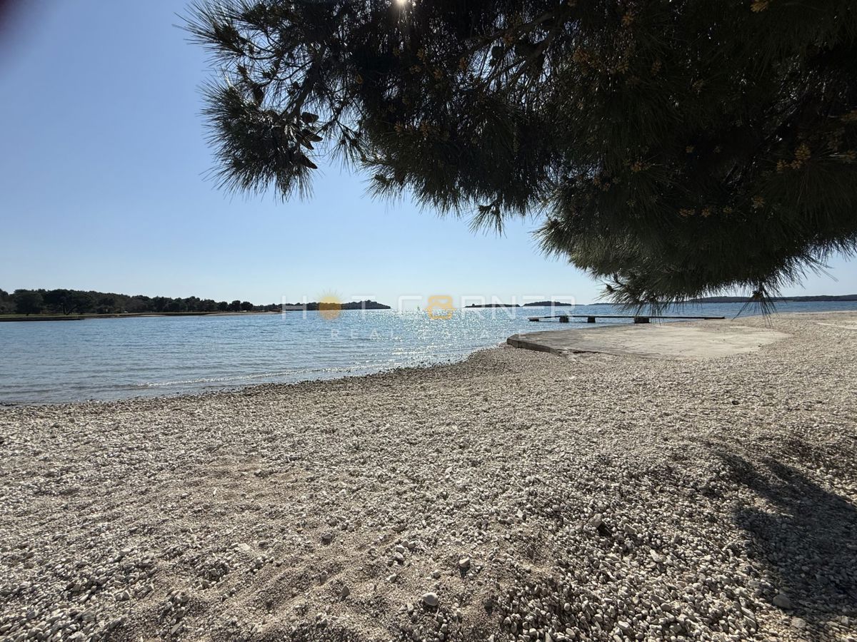 Fasana - 400 m dalla spiaggia | Appartamento di lusso con ampia terrazza di 30 m²