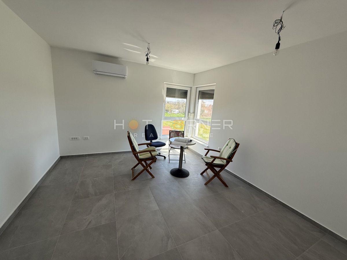 Fasana - 400 m dalla spiaggia | Appartamento di lusso con ampia terrazza di 30 m²