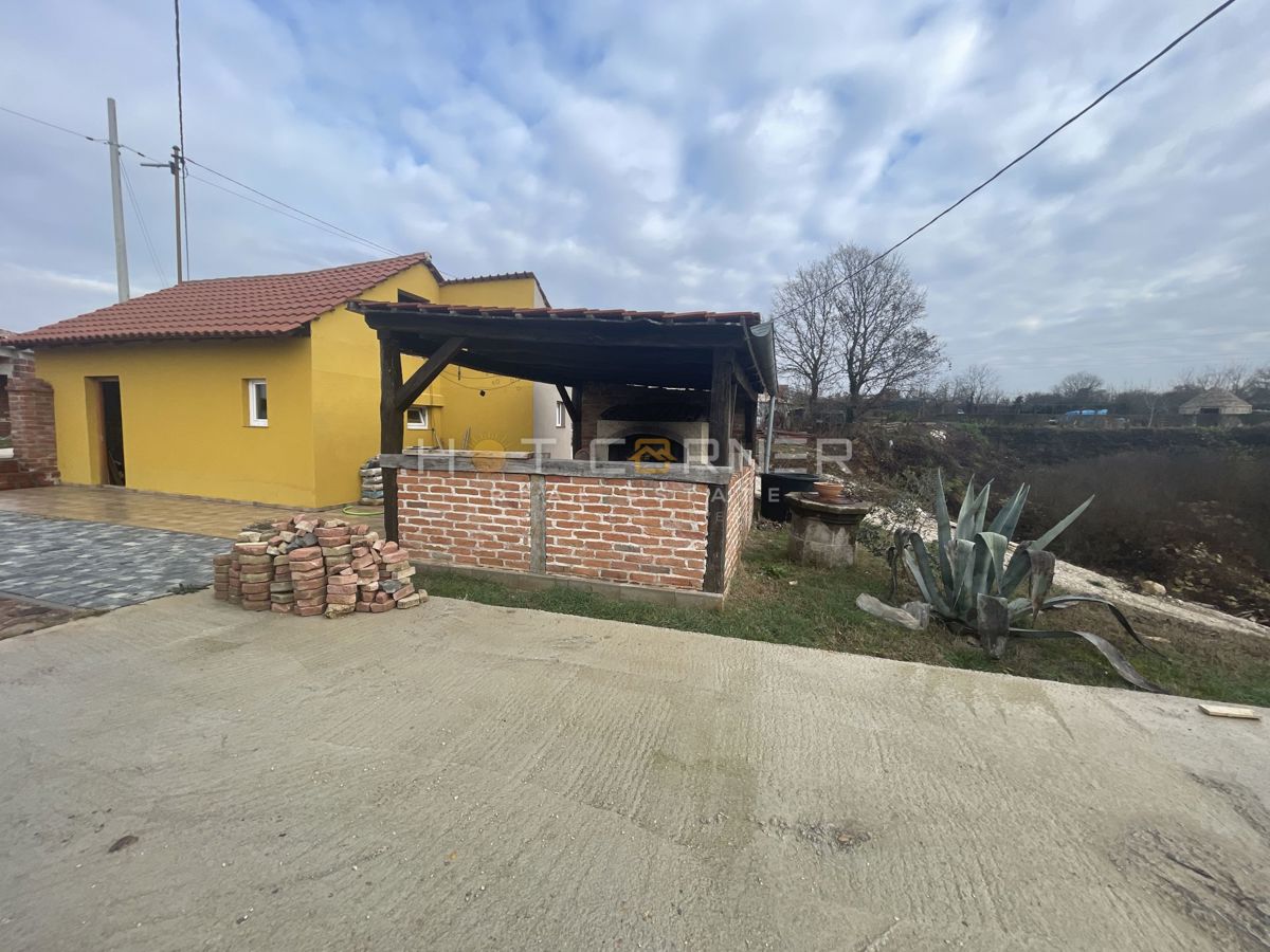 Terreno Štokovci, Svetvinčenat, 1.200m2