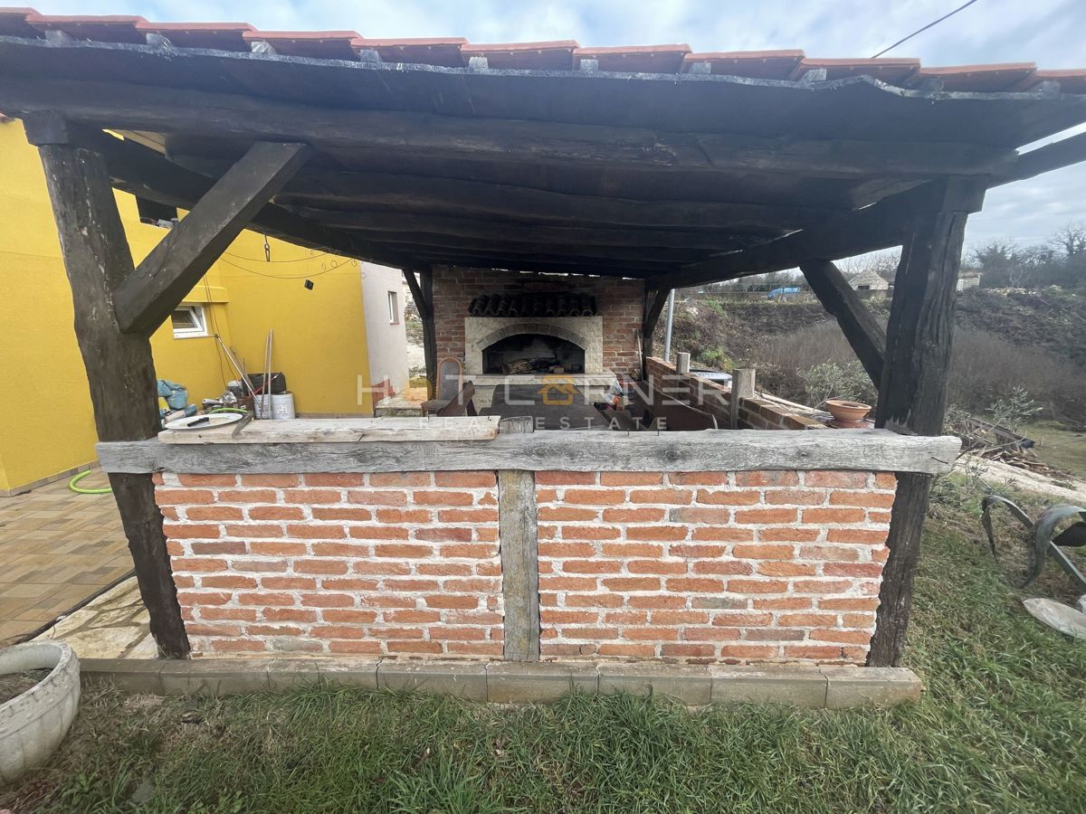 Terreno Štokovci, Svetvinčenat, 1.200m2