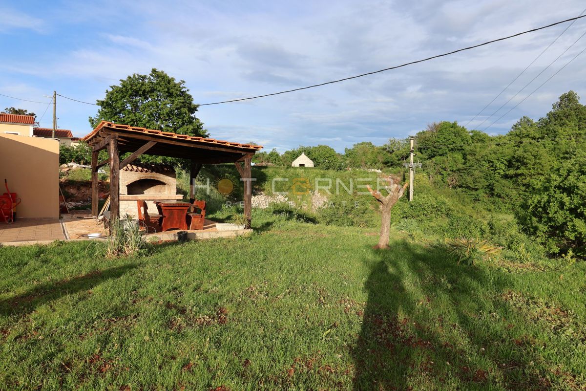 Terreno Štokovci, Svetvinčenat, 1.200m2