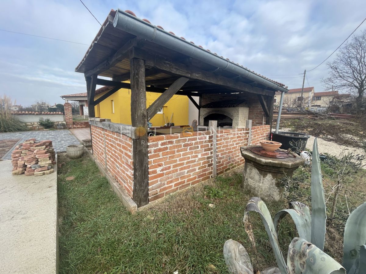 Terreno Štokovci, Svetvinčenat, 1.200m2