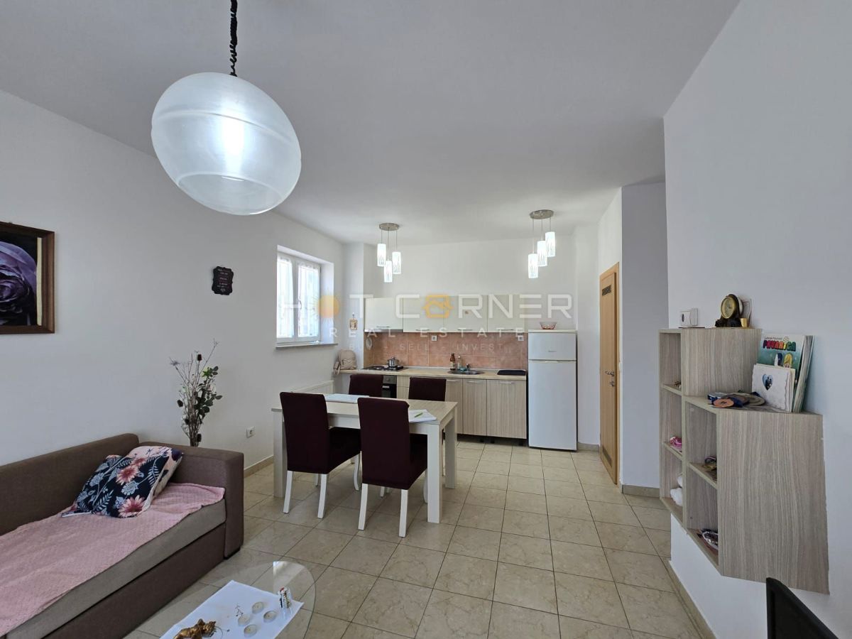 Appartamento Valdebek, Pula, 62m2