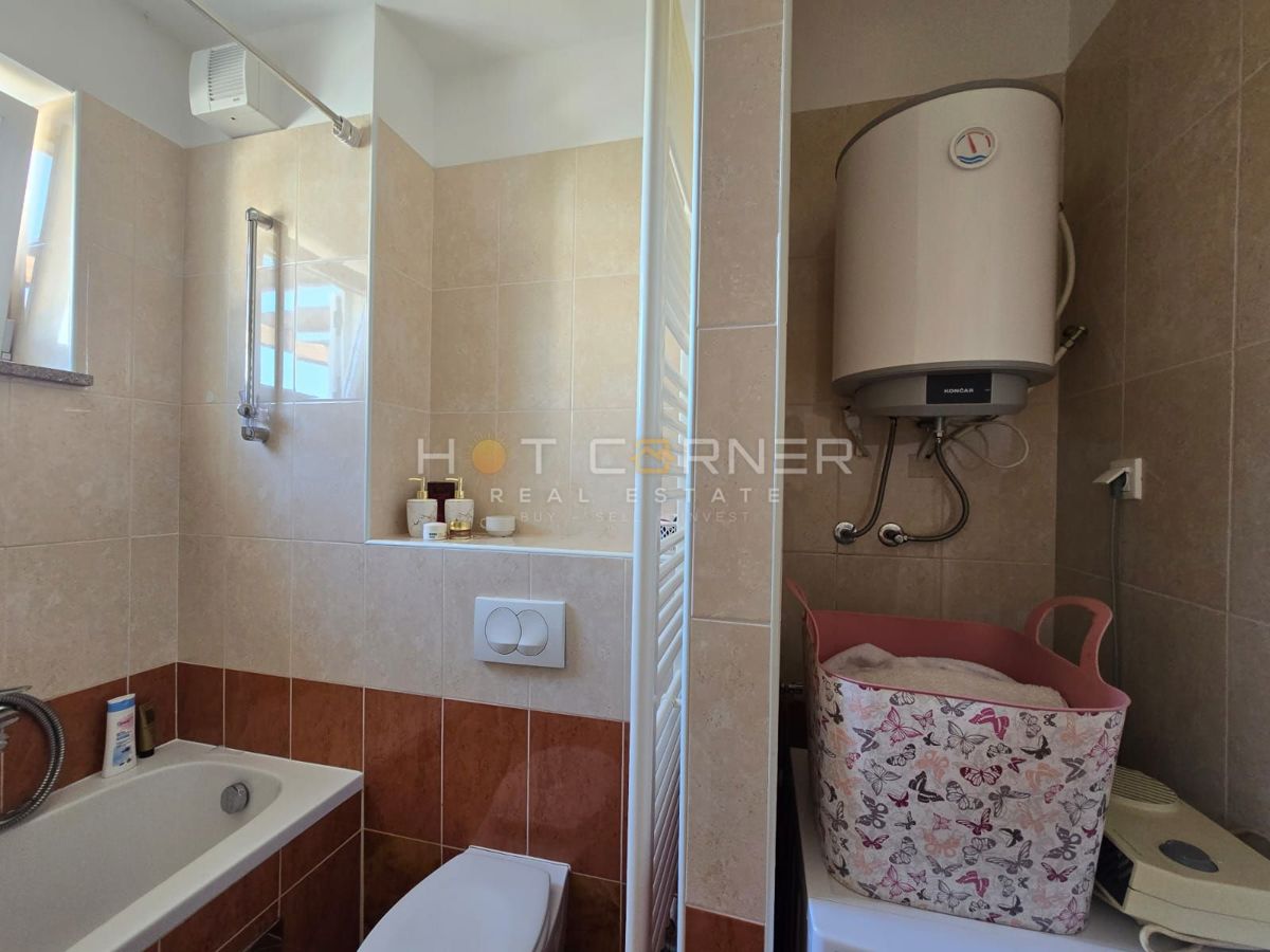 Appartamento Valdebek, Pula, 62m2