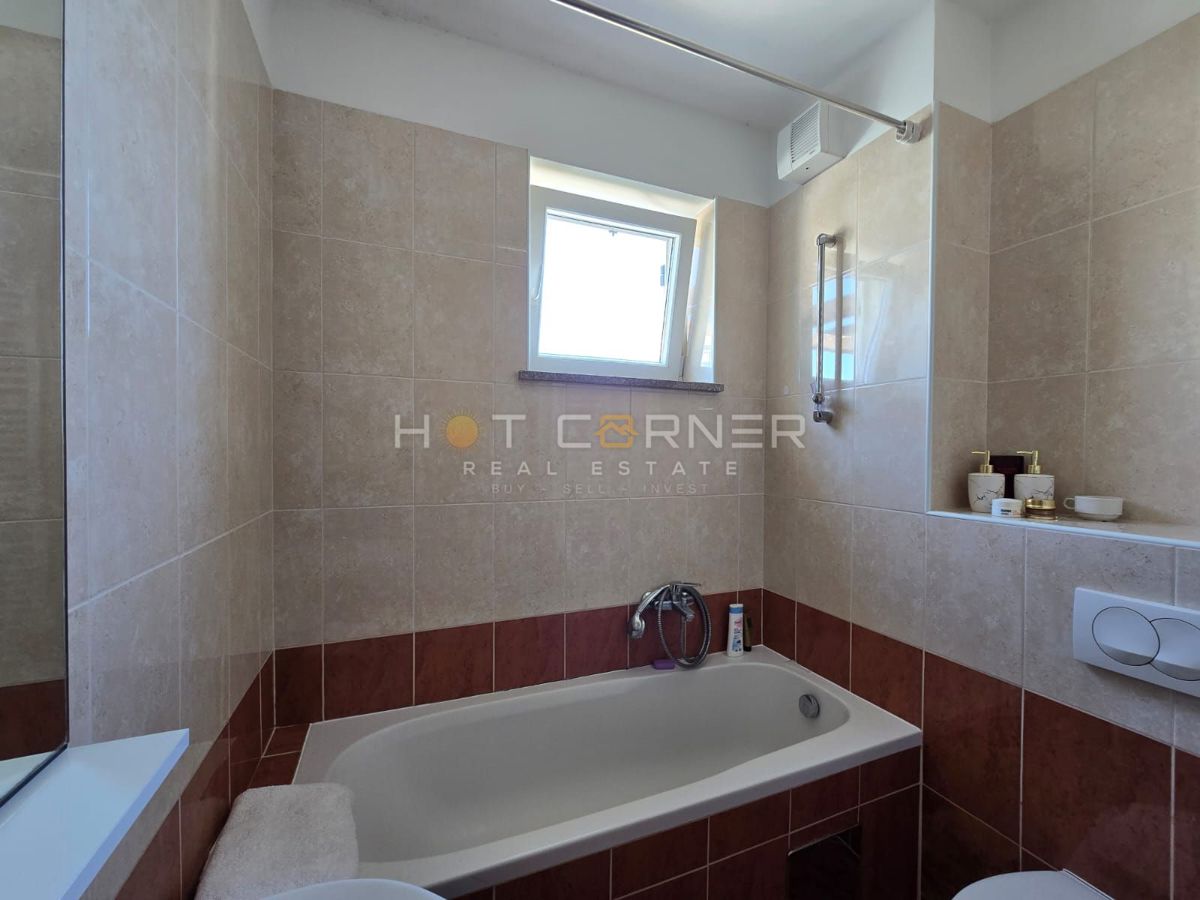 Appartamento Valdebek, Pula, 62m2
