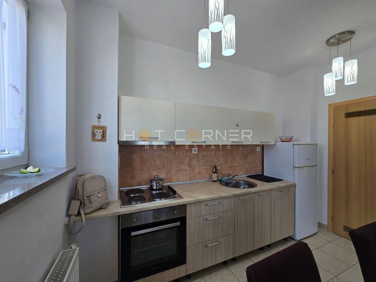 Appartamento Valdebek, Pula, 62m2