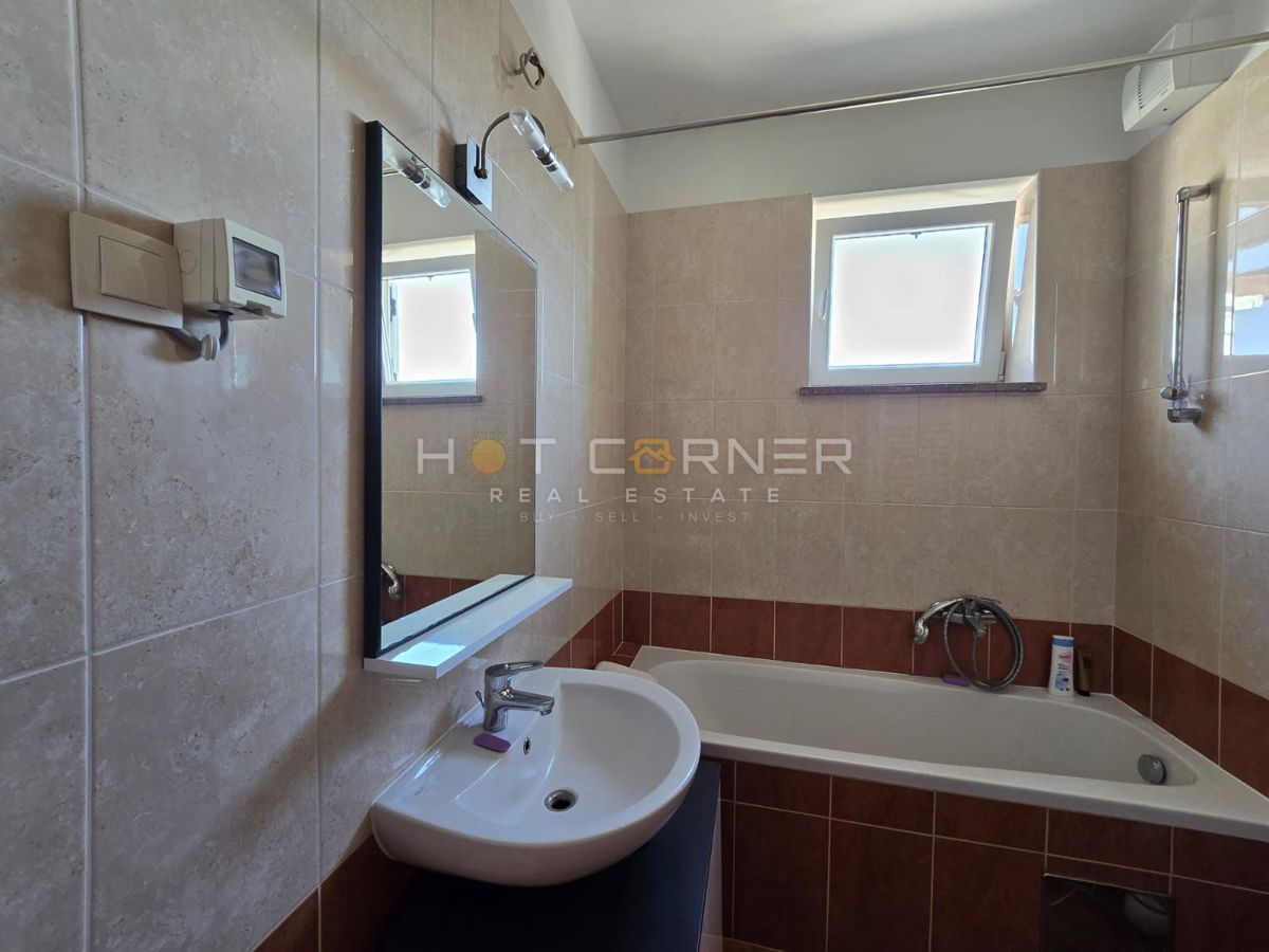 Appartamento Valdebek, Pula, 62m2