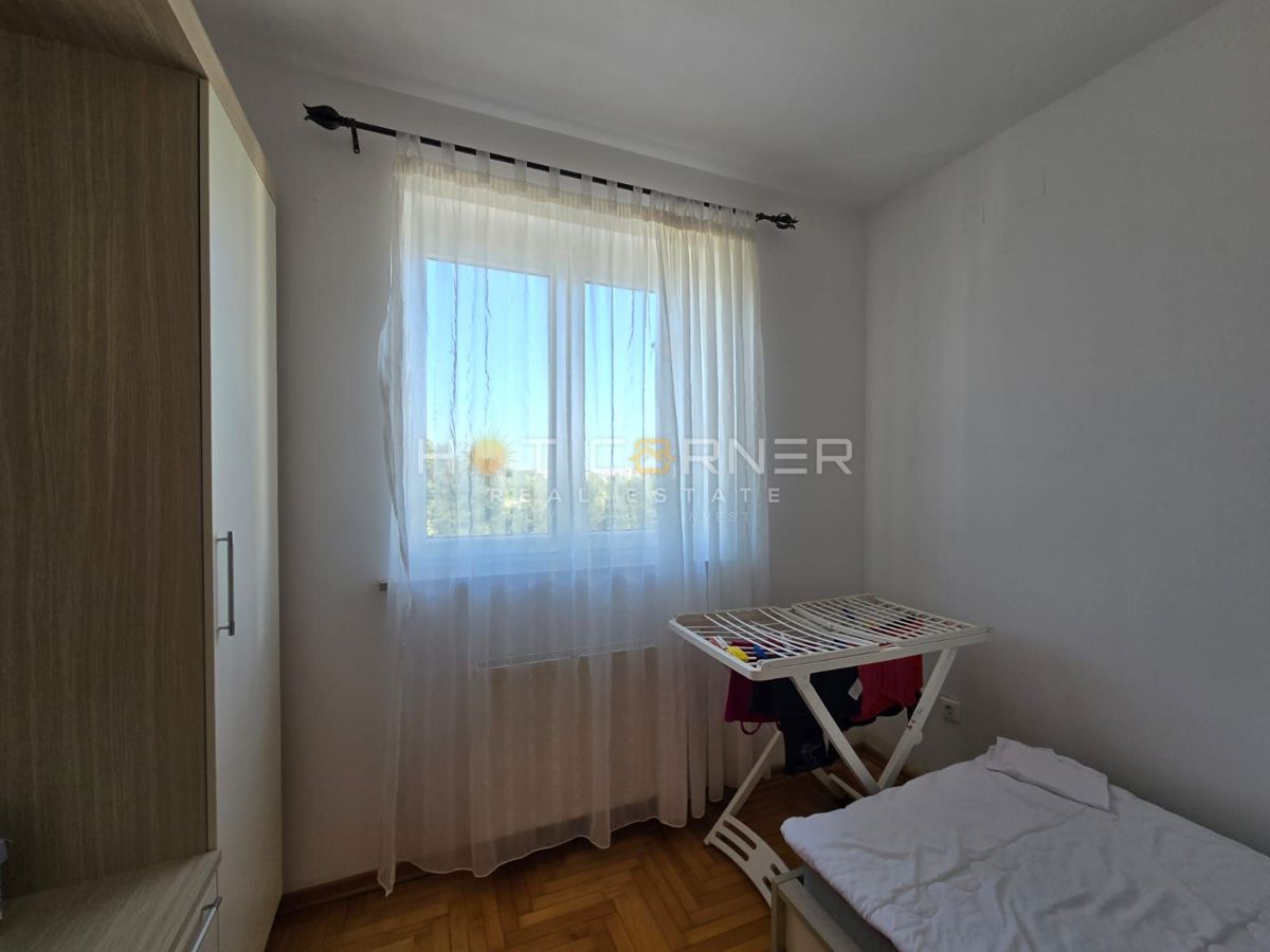 Appartamento Valdebek, Pula, 62m2