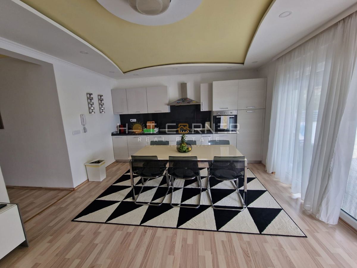 Casa Krnica, Marčana, 170m2