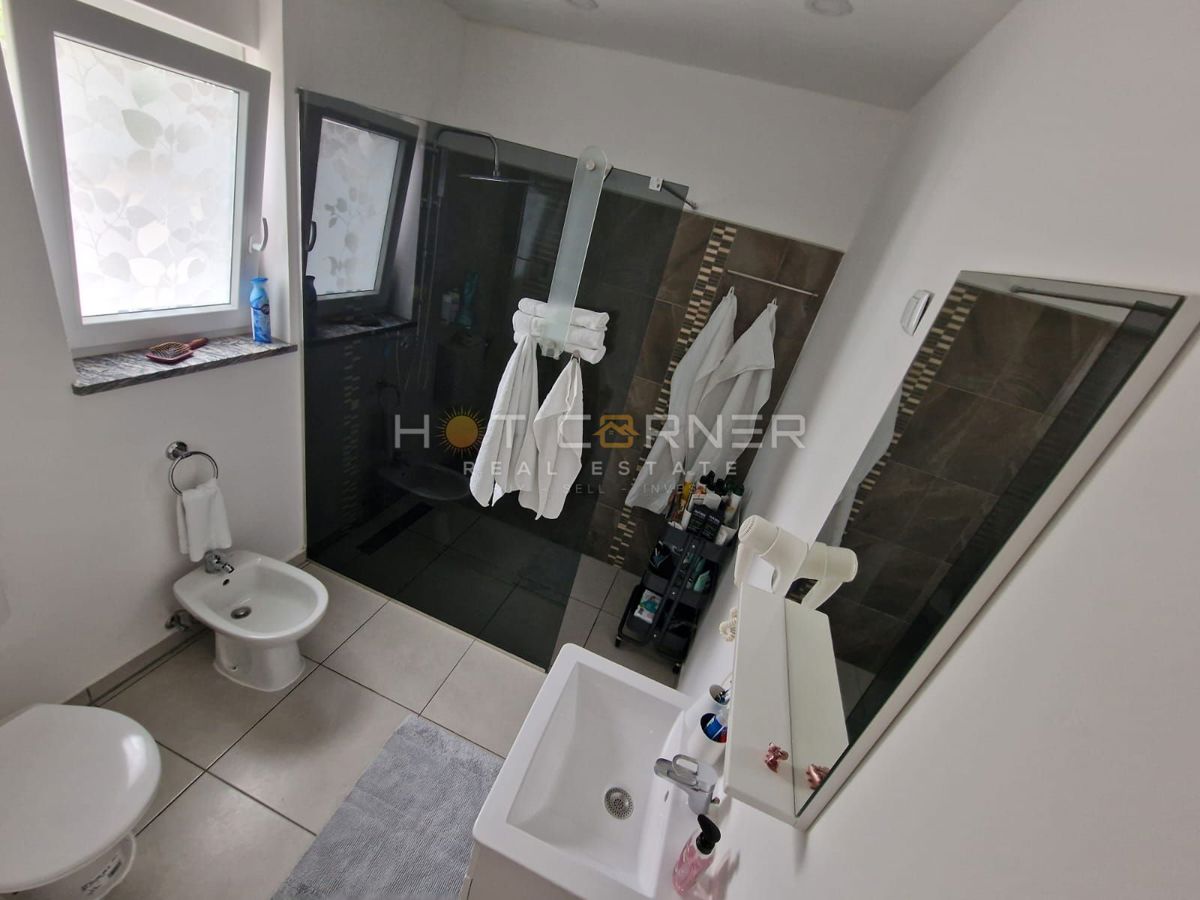 Casa Krnica, Marčana, 170m2