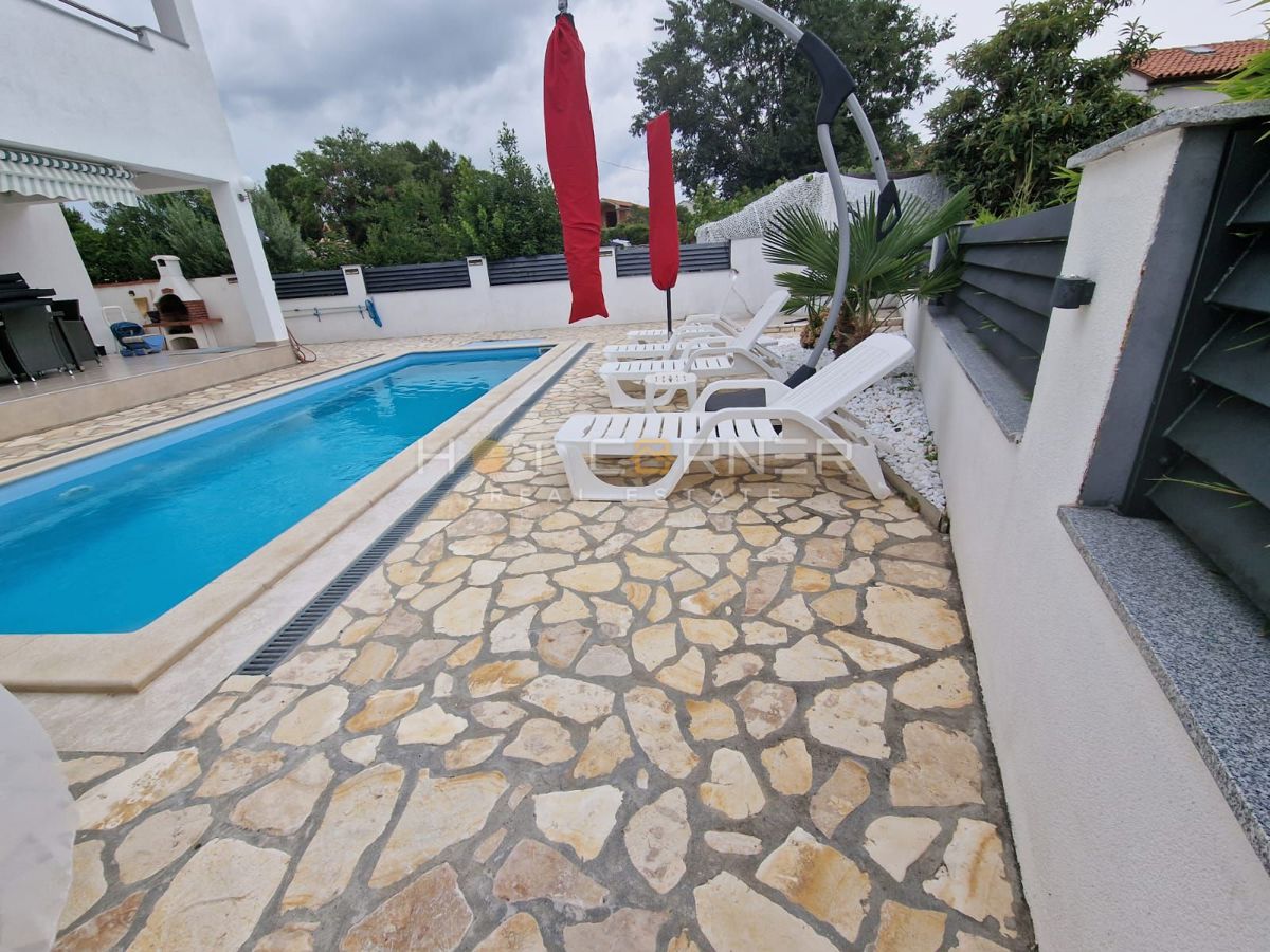 Casa Krnica, Marčana, 170m2