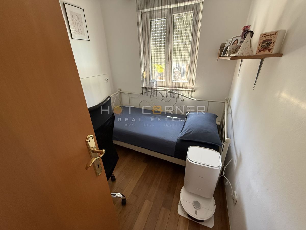 Pola, 2 case con piscina, 2 km dalla spiaggia, 3 km dal centro di Pola!