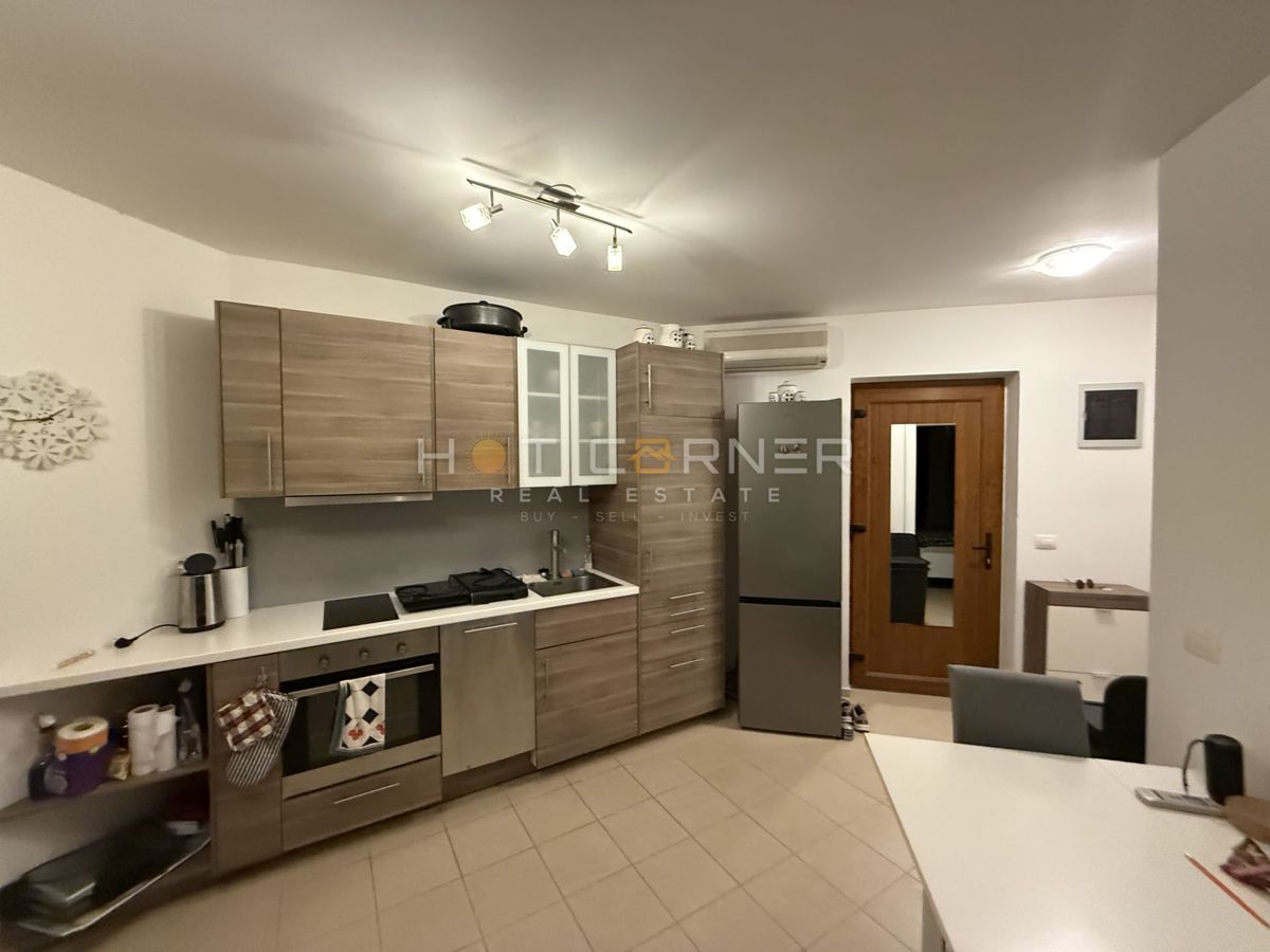 Appartamento di lusso con jacuzzi, a 5 minuti dalla spiaggia