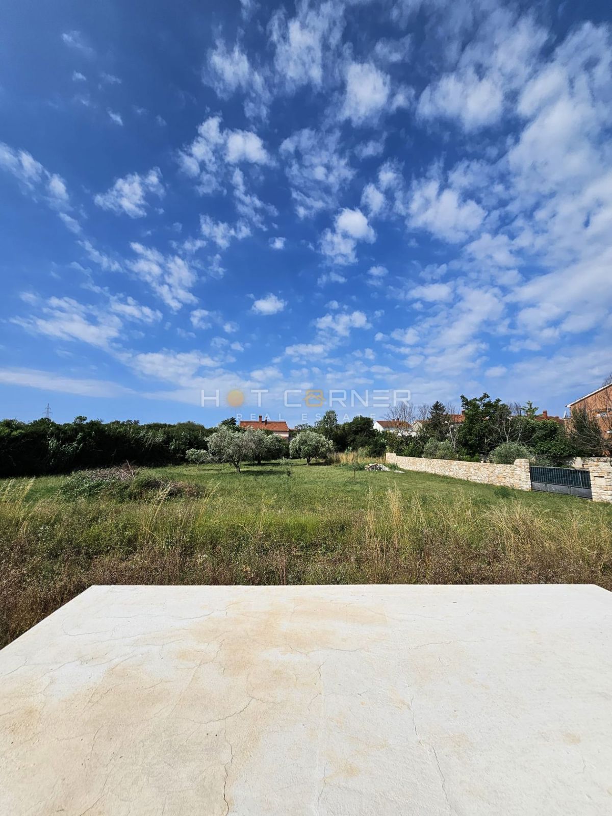 Occasione unica – Villa moderna con piscina e giardino a Valdebek, Pola