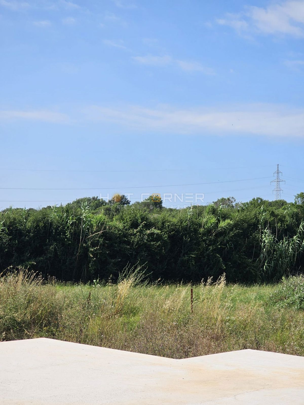 Occasione unica – Villa moderna con piscina e giardino a Valdebek, Pola