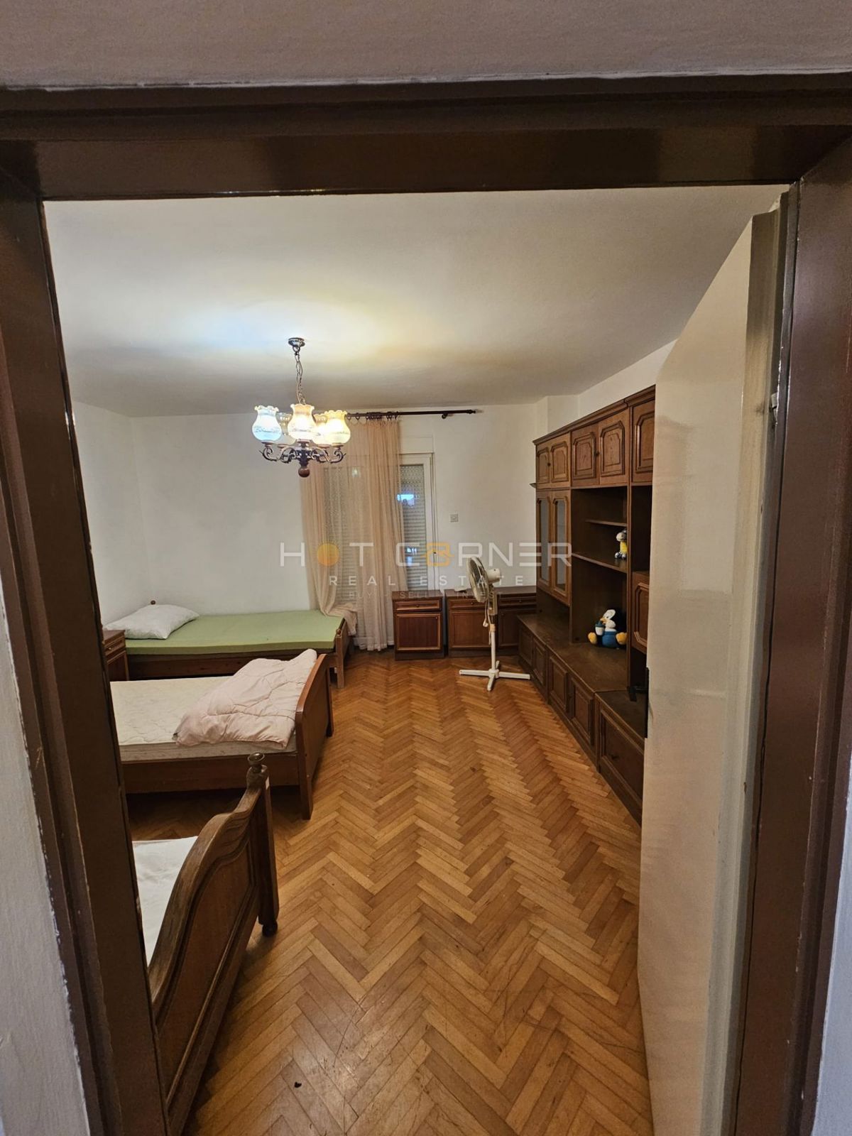 Casa con Tre Appartamenti e Vista Mare – Ližnjan