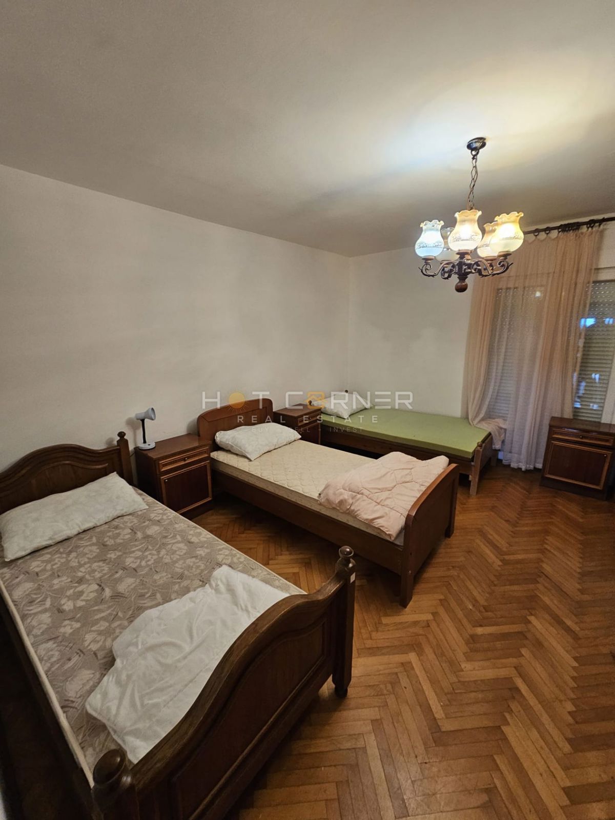 Casa con Tre Appartamenti e Vista Mare – Ližnjan