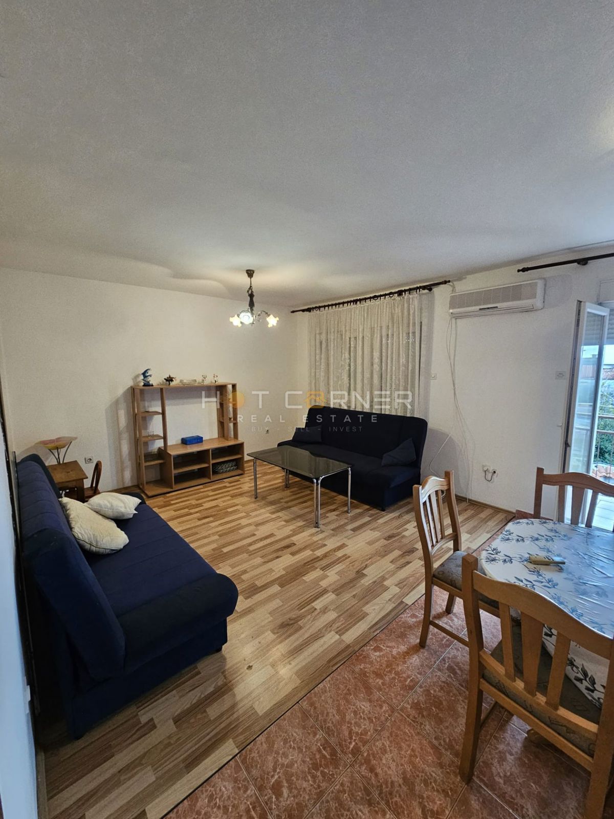 Casa con Tre Appartamenti e Vista Mare – Ližnjan