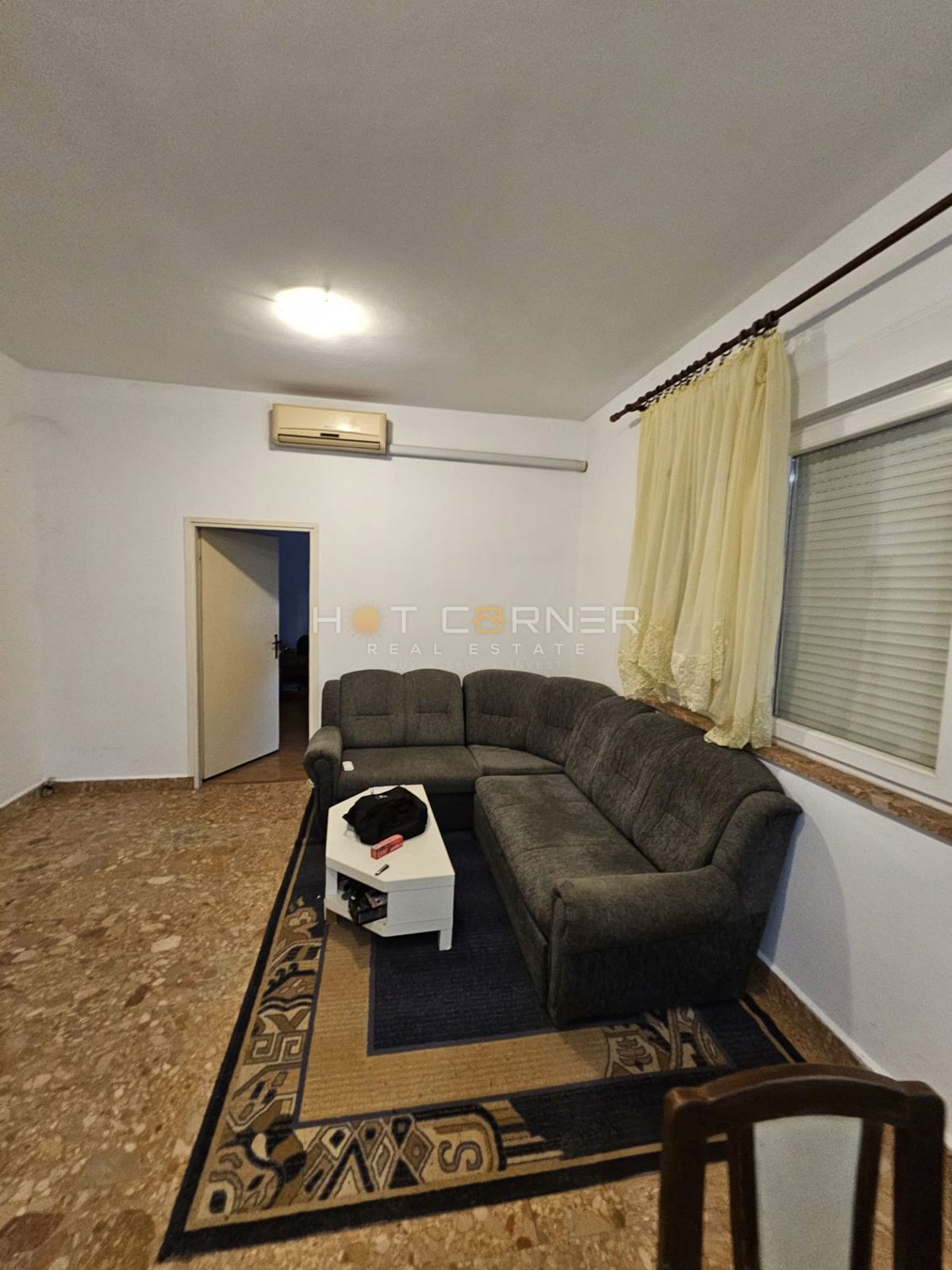 Casa con Tre Appartamenti e Vista Mare – Ližnjan