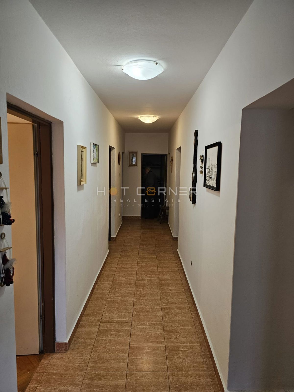 Casa con Tre Appartamenti e Vista Mare – Ližnjan