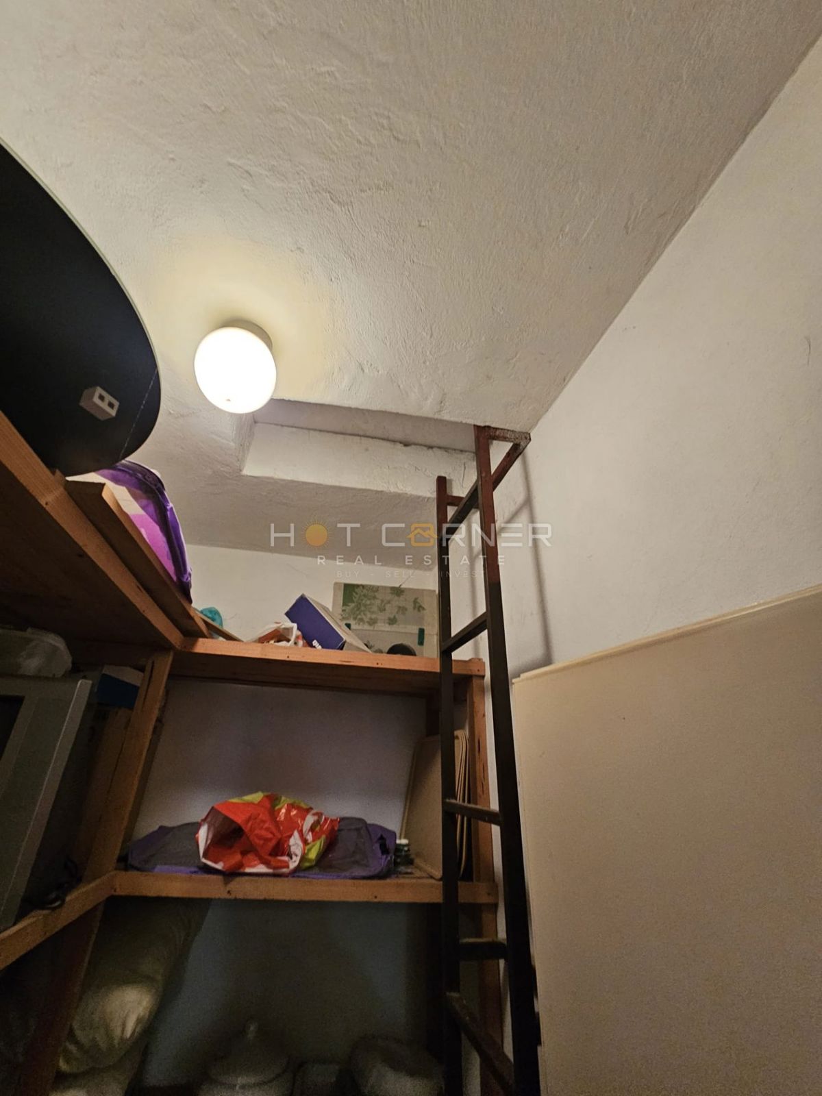 Casa con Tre Appartamenti e Vista Mare – Ližnjan