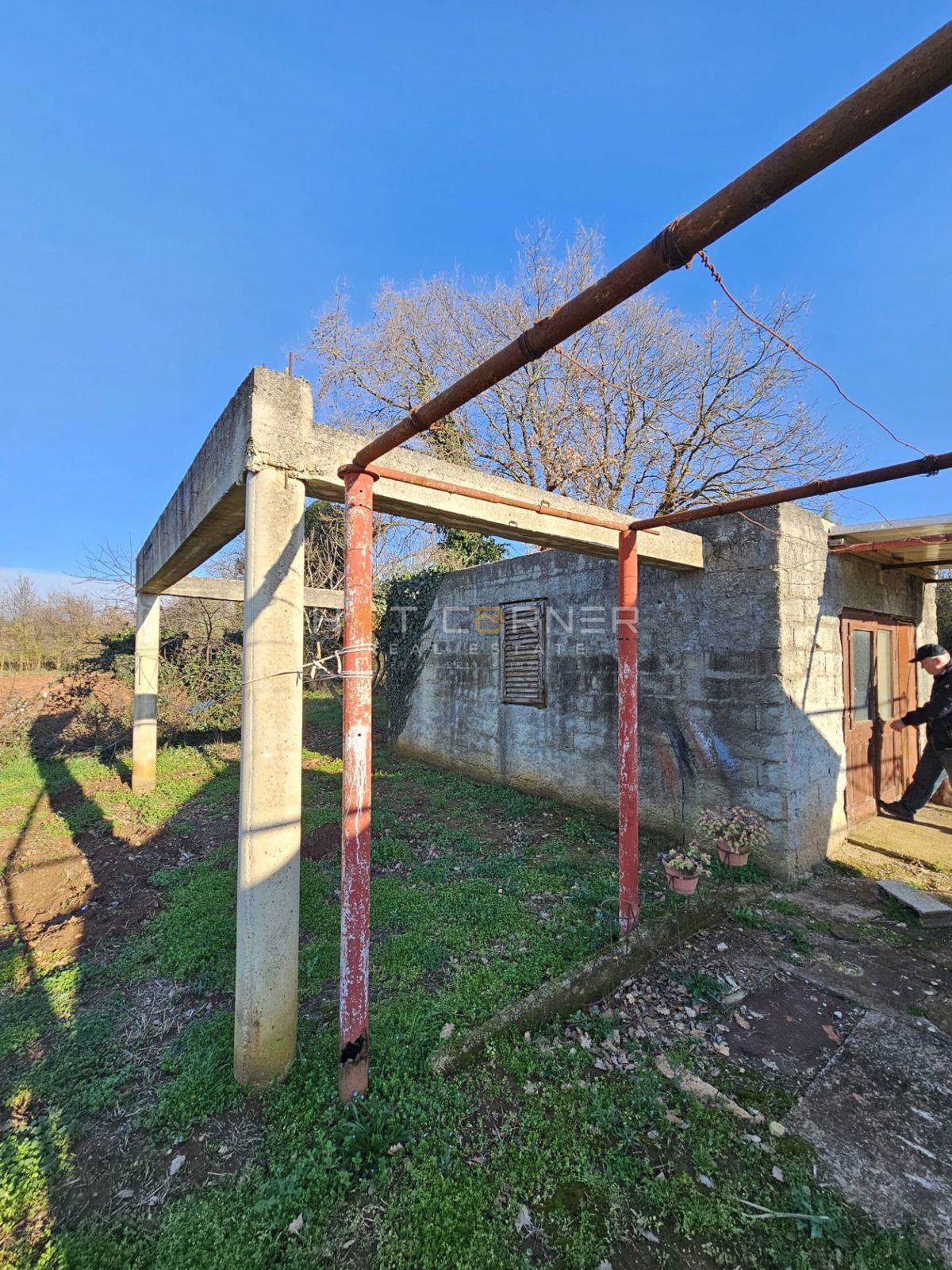 Casetta con Frutteto & Ulivi – Solo €150k a Banjole!