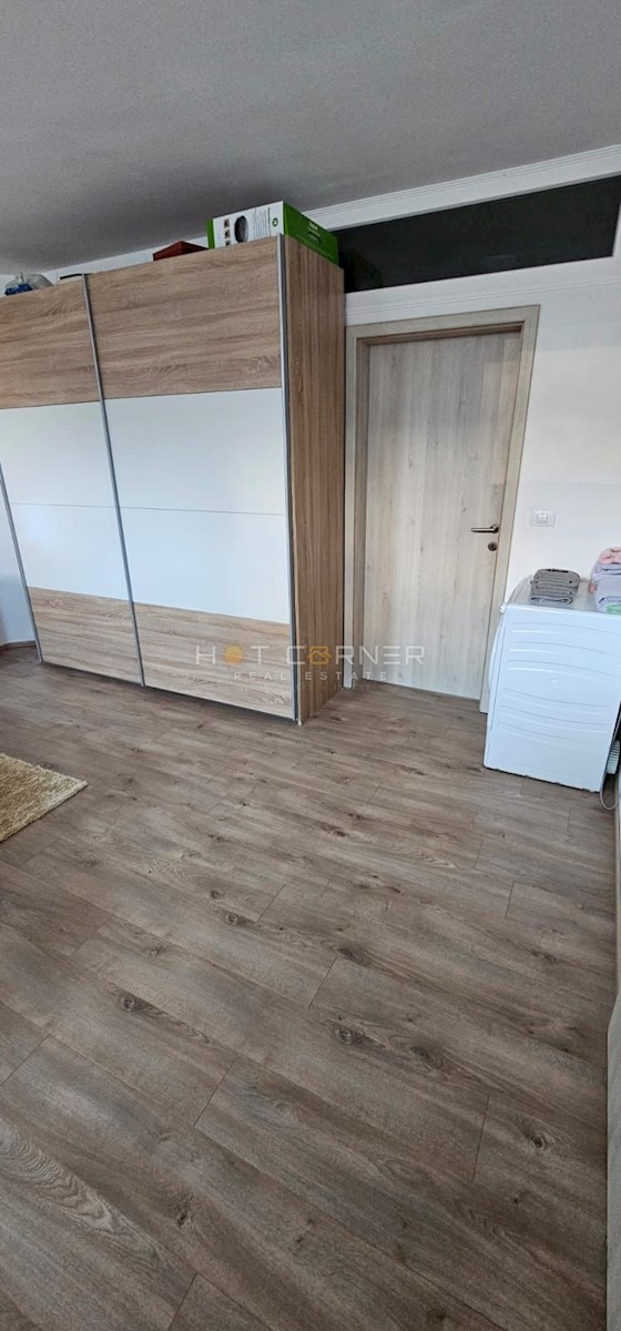 Appartamento Kaštanjer, Pula, 102m2