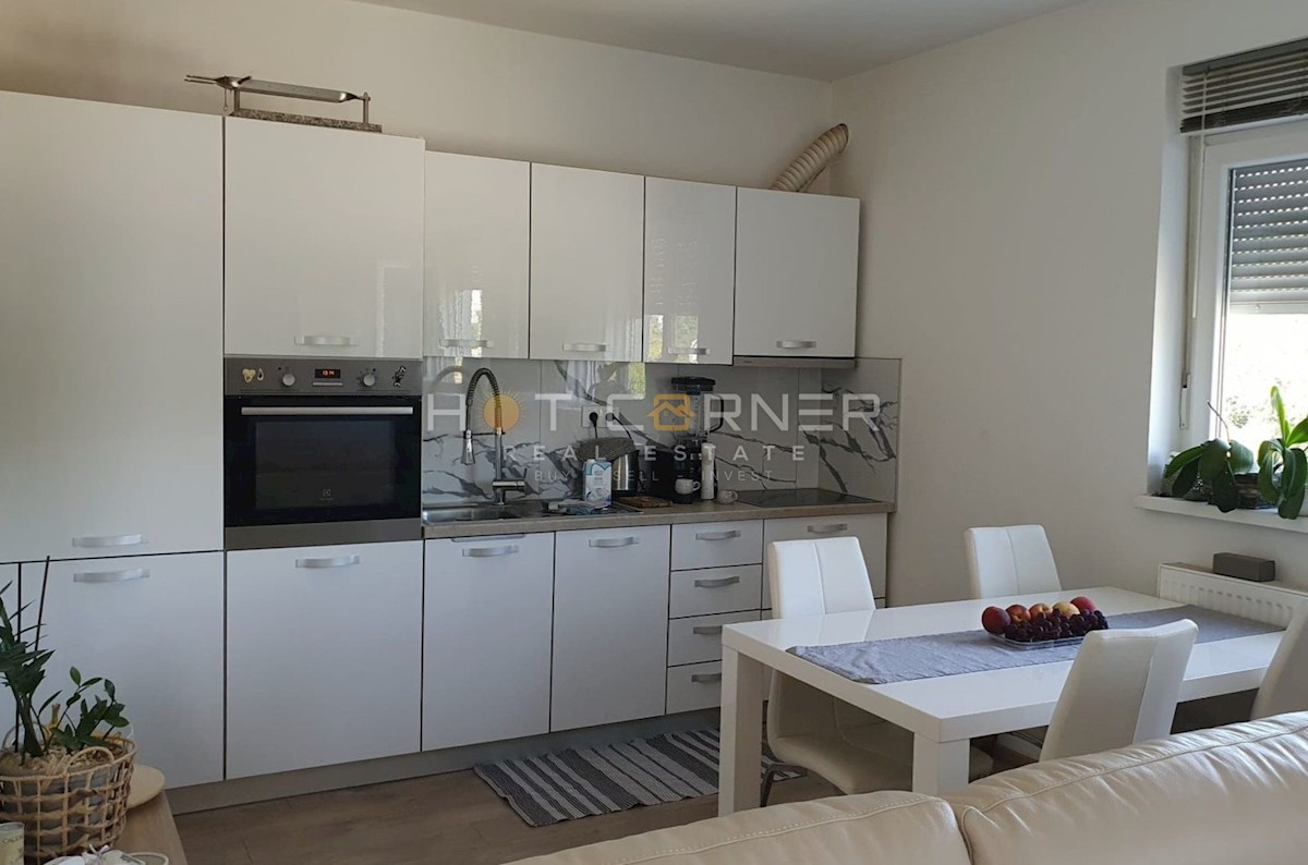 Appartamento Kaštanjer, Pula, 102m2