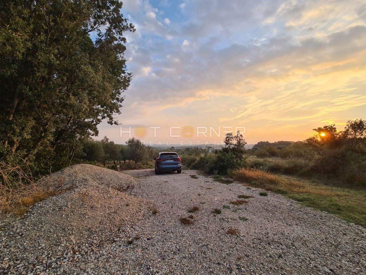 Terreno edificabile Štinjan, Pula, 663m2