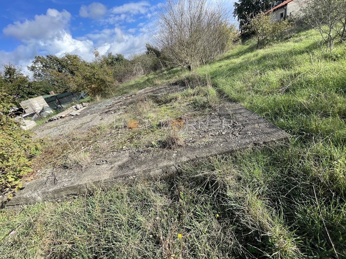 Terreno agricolo Šišan, Ližnjan, 1.500m2