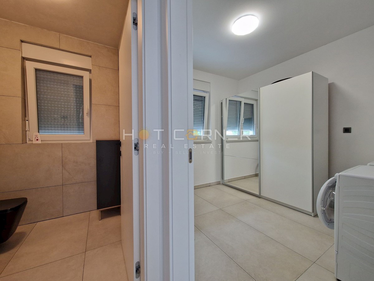 Appartamento Štinjan, Pula, 145m2