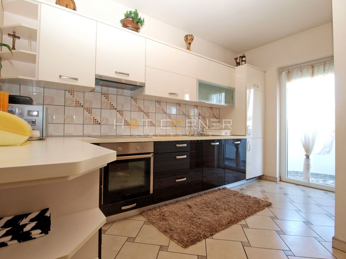 Casa Valdebek, Pula, 450m2
