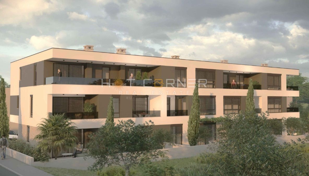 Štinjan, penthouse, 3 camere, ampia terrazza, vista mare, a 3 minuti in auto dalla spiaggia di Puntižela!