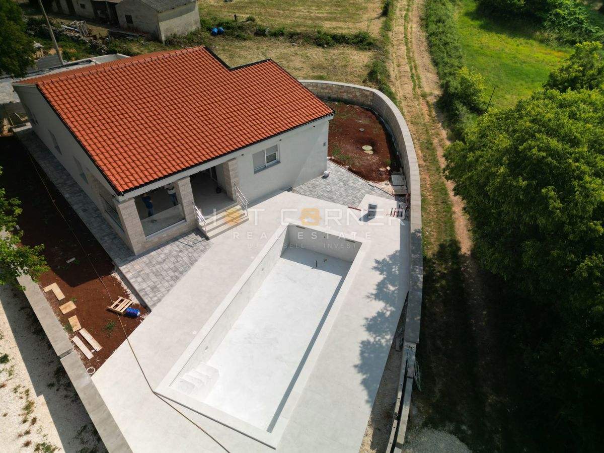 Casa di lusso (nuova costruzione) nei dintorni di Rovigno