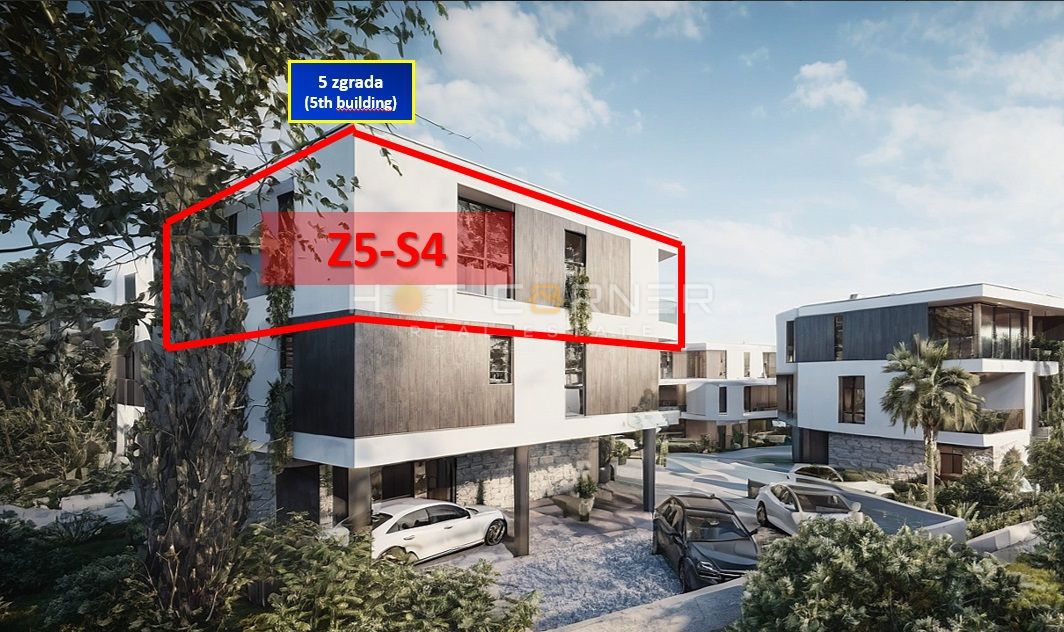 Penthouse moderno, 3 camere da letto, grande terrazza, vicino al mare!